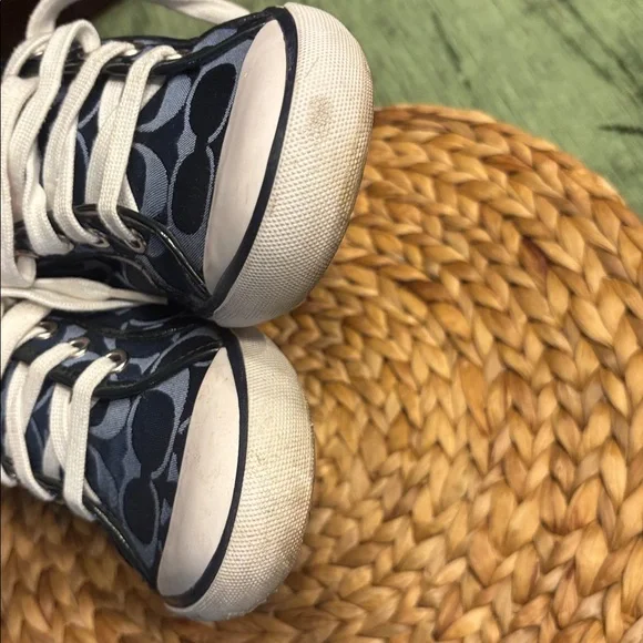 Coach Dark Blue Sneakers with White Accents Size 8.5 - Picture 6 of 8